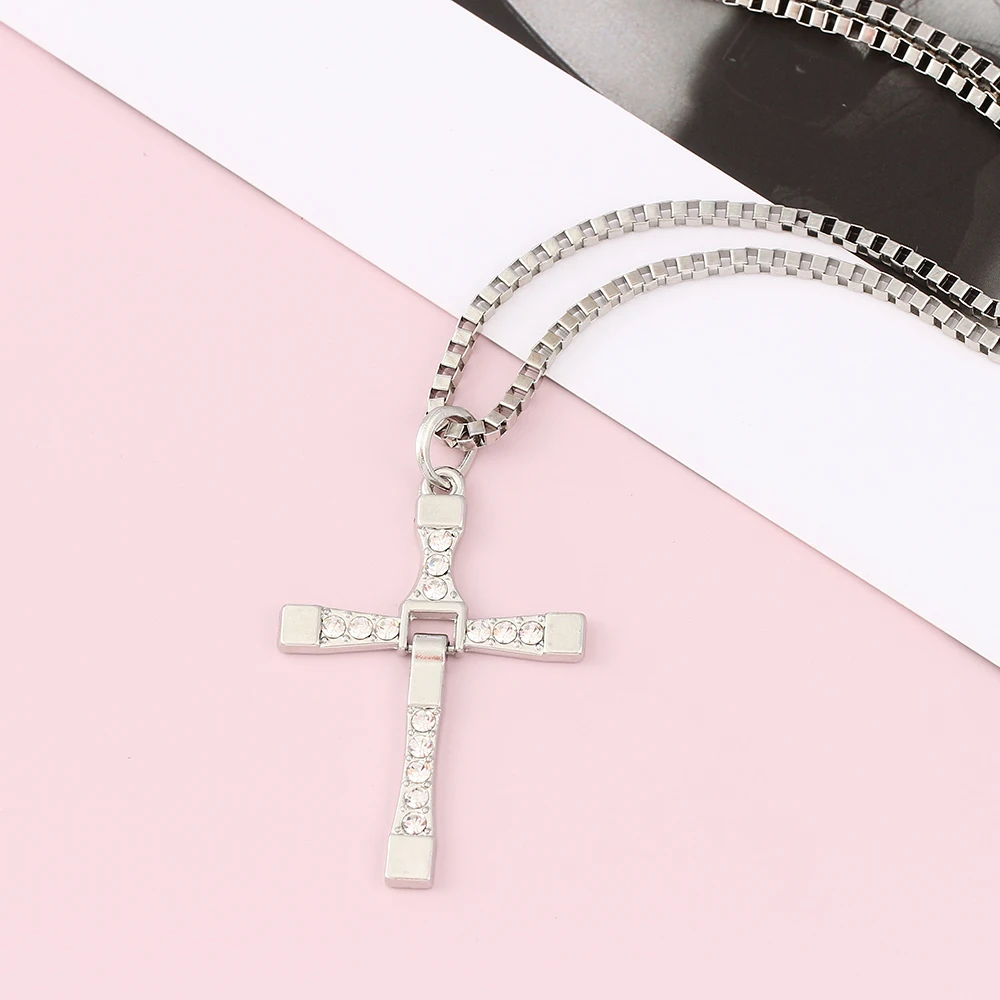 The Fast and The Furious Toretto Male Crystal Necklaces & Pendants Fashion Movie Jewelry Men Classic Cross Pendant Necklace