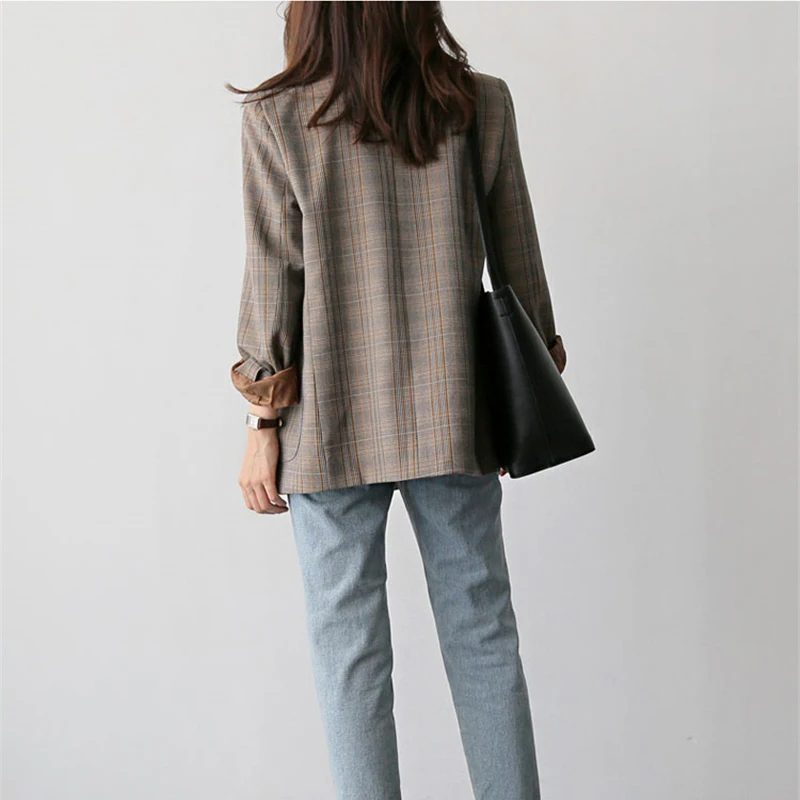 Vintage Notch-collar Double Breasted Plaid Blazer Women Full Sleeve Loose Female Grid Suit Coat Autumn Women Jacket  2019