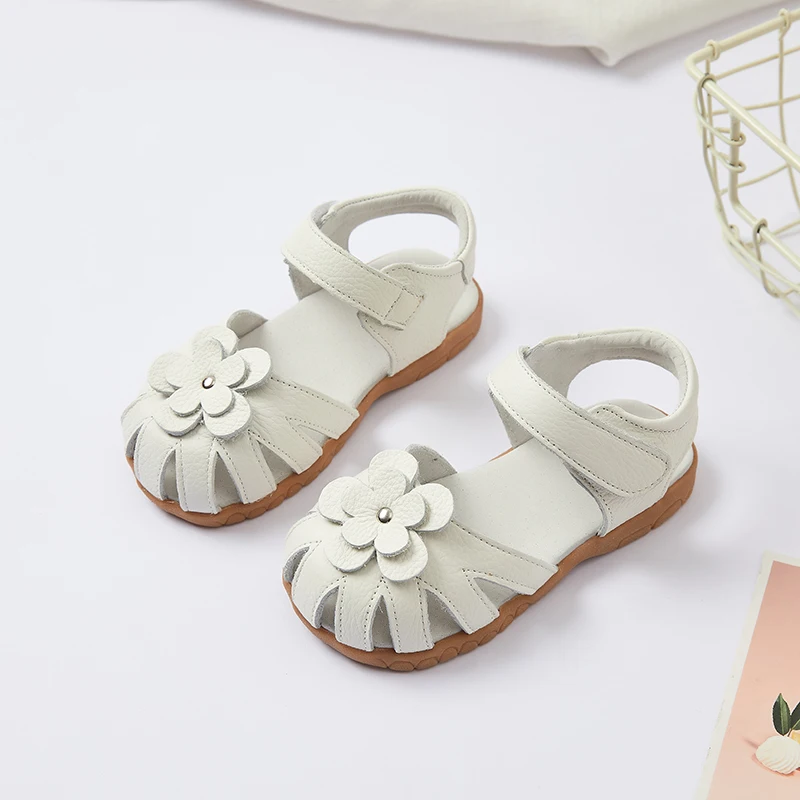 Hot selling little girl flower Sandals kids closed toe princess shoes for summer 3-7years older