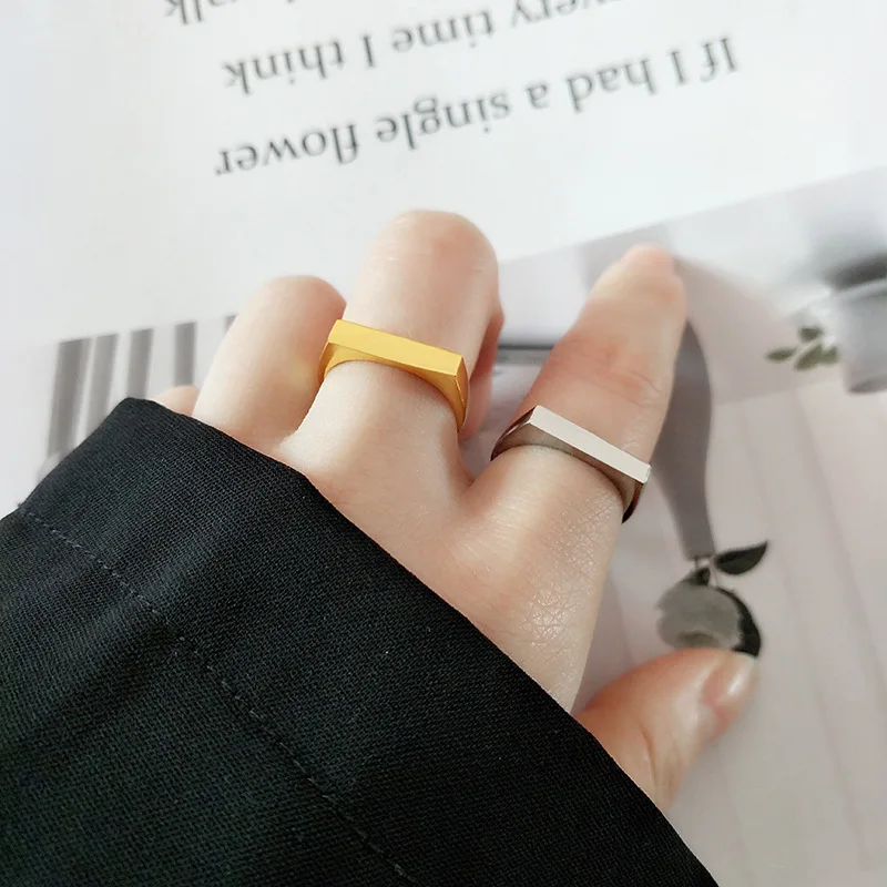 QMCOCO Korean Silver Color Open Adjustable Ring INS Minimalist Geometric Square Smooth Face Ring Punk Fashion Jewelry Accessory