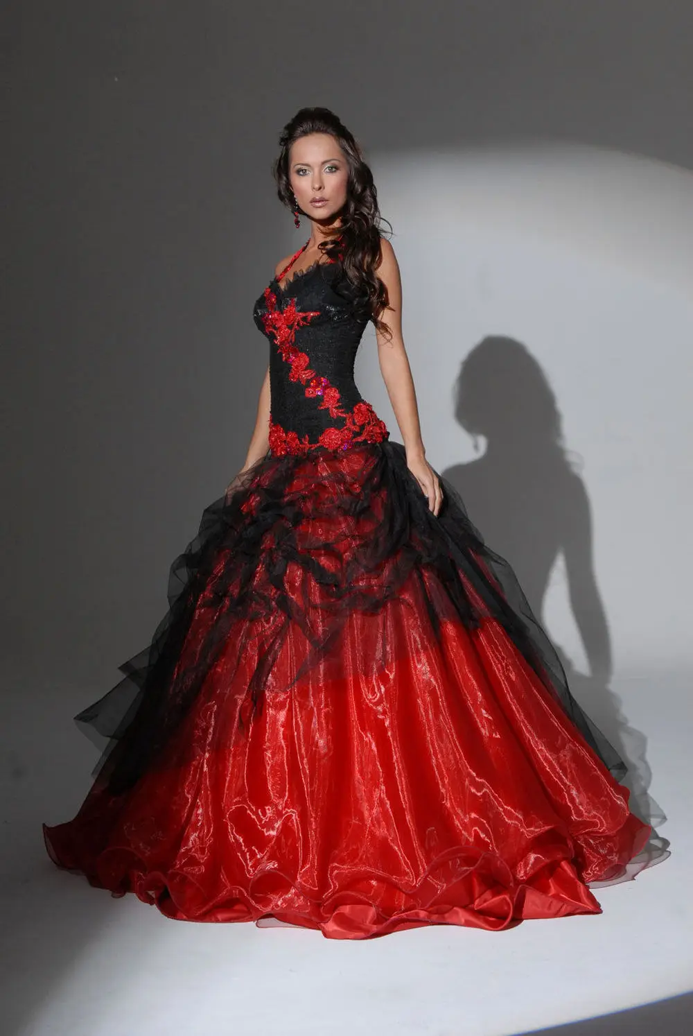 free shipping New ball gown lace appliques Hot Beautiful Red Black Flower bridal gown Custom made mother of the bride Dress