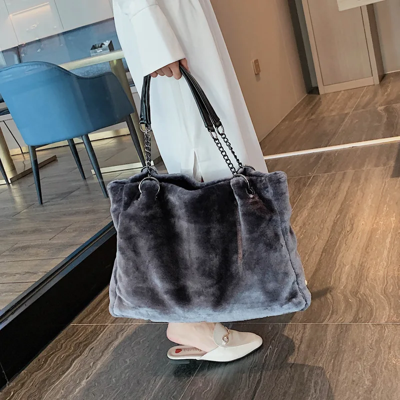 Designer Faux Fur Tote Handbags for Women Winter Shopper Ladies Shoulder Bag Plush Female Top Handle Bag Luxury Large Capacity