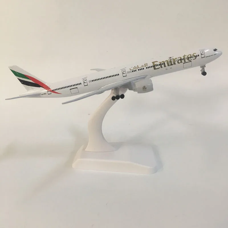 Jason Tutu 20Cm Emiraten Boeing 787 Vliegtuig Model Vliegtuig Model Vliegtuig Model 1:300 Diecast Metalen Vliegtuigen Speelgoed Gift Verzamelen