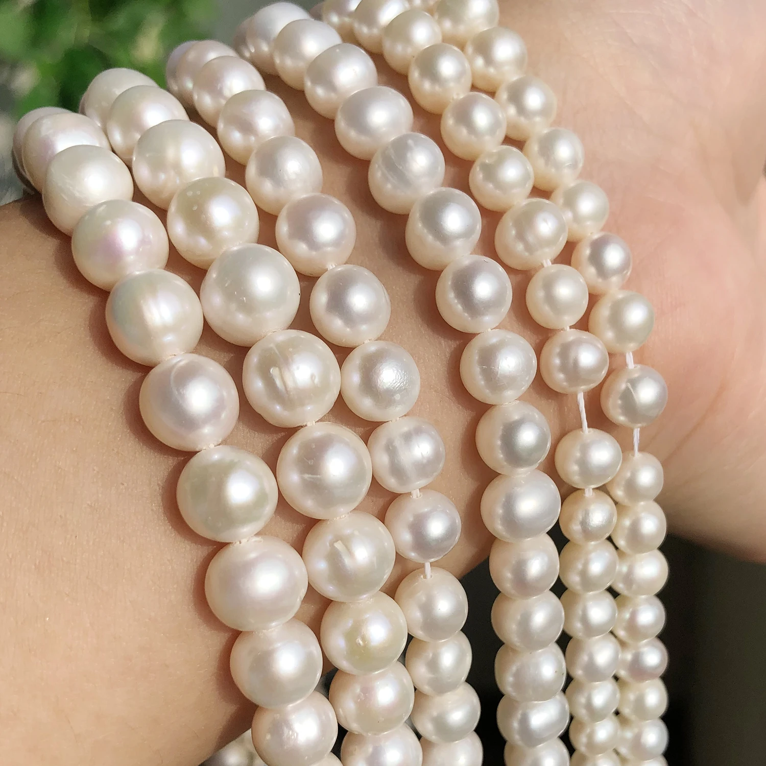 

Natural Freshwater Pearl Beads AAA White Round Punch Loose Pearls Beads for Jewelry Making DIY Necklace Bracelet 15inch