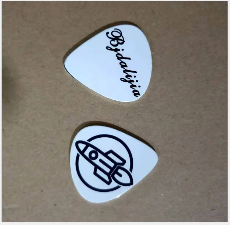 Free Shipping 50pcs/lot Sublimation Blank Metal Plate for Guitar Pick Musical Instrument Part DIY