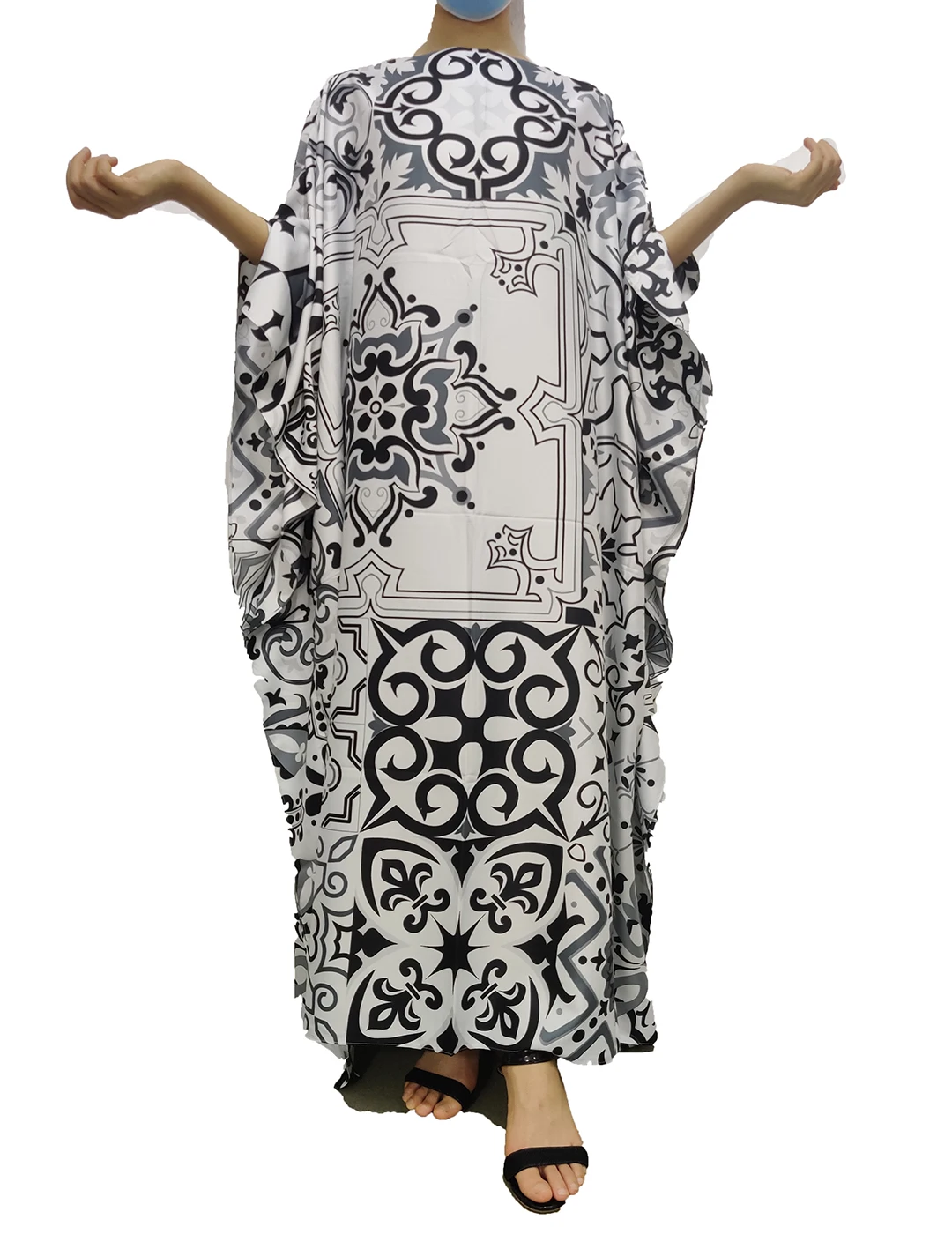 

Winnie 2021Summer Traditional Ramadan European Floral Bohemian BouBou Dress For Lady Middle East Kuwait Plus Silk Kaftan Dresses