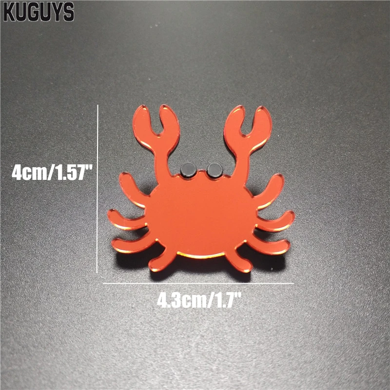 KUGUYS Cute Blue Red Mirror Acrylic Crab Brooches for Women Jewelry Romantic Accessories