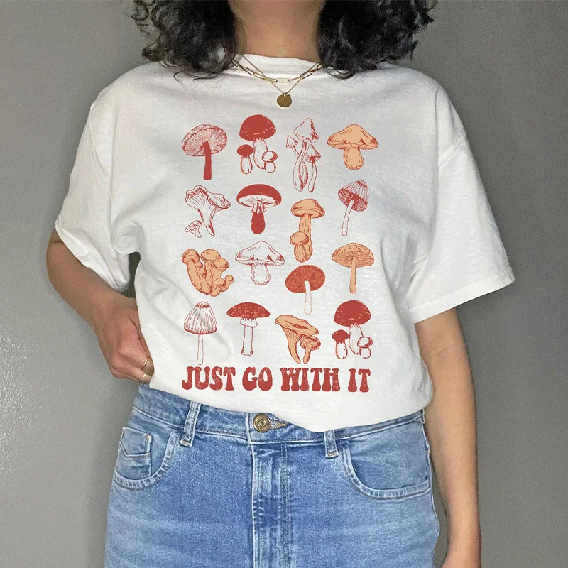 

Vintage Mushroom Print Graphic Women T shirts White Loose Short Sleeve Tops Tees Crewneck Tumblr Fashion Harajuku Casual Shirts