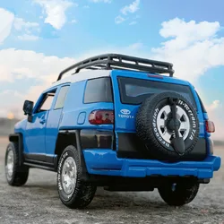 Modelo de coche de aleación FJ Cruiser 1:32, vehículo todoterreno de Metal fundido a presión, sonido y luz, alta simulación, regalos para niños