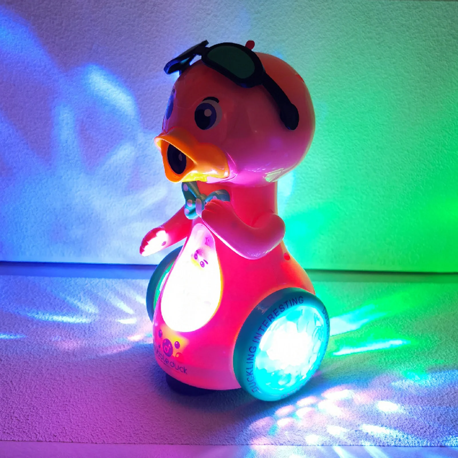 Cute Duck Bubbles Kids Toys Cartoon Bubble Machine soffiatore automatico a bolle con musica e luce per giocattoli per bambini