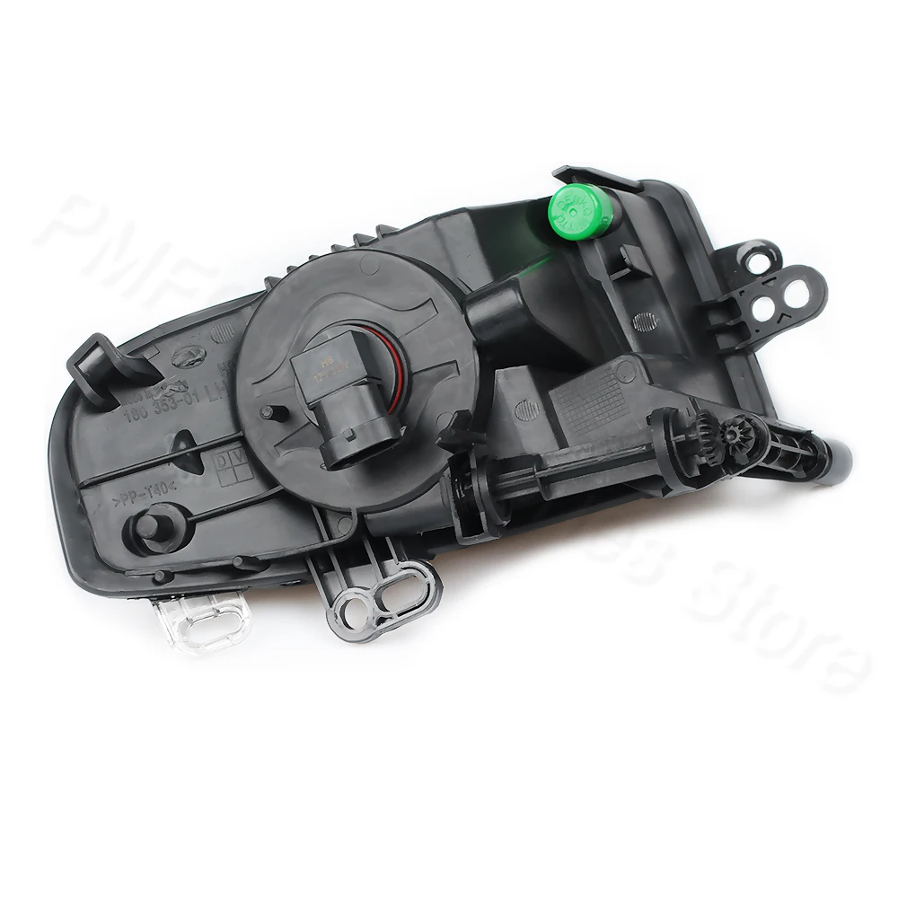PMFC Fog Light Front Bumper Lower Halogen Fog Lamp  For AUDI A3 Sportback Hatchback 2012 2013 2014 2015 2016 8V0941699C