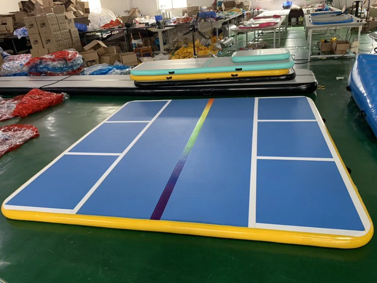 6 x 6 x 0,2 m, 5 x 5 x 0,2 m, 4 x 4 x 0,2 m Luftmatratze, Tumble Track Gymnastik-Tumbling-Matte, aufblasbare Gymnastikmatten mit elektrischer Luftpumpe