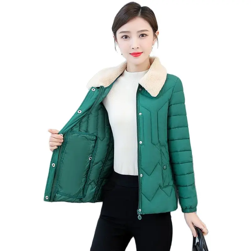 

Autumn Winter Light Down Jacket Women Parka Fashion Short OvercoatPlus Size 5XL Female Lambswool Coller Down Cotton Coat Q127