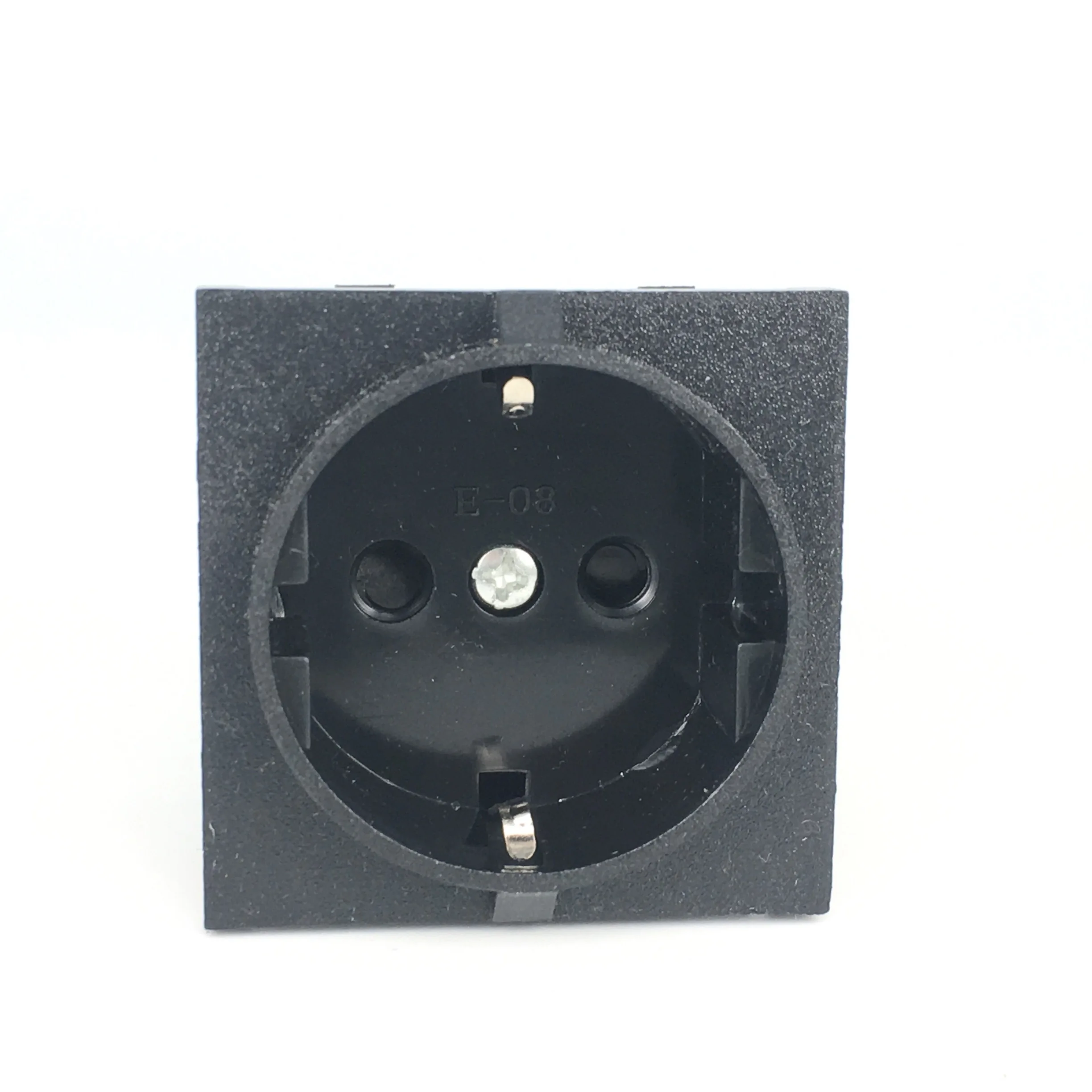EU Electric Socket – תעריף ובדיקה מפורטת של פלטפורמת ה-250V 16A