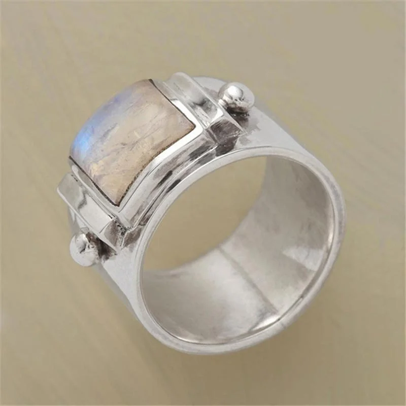 Vintage Moonstone Wedding Rings for Women White Gold Color Large Big Stone Promise Rings Fashion Female Engagement Jewelry Gifts