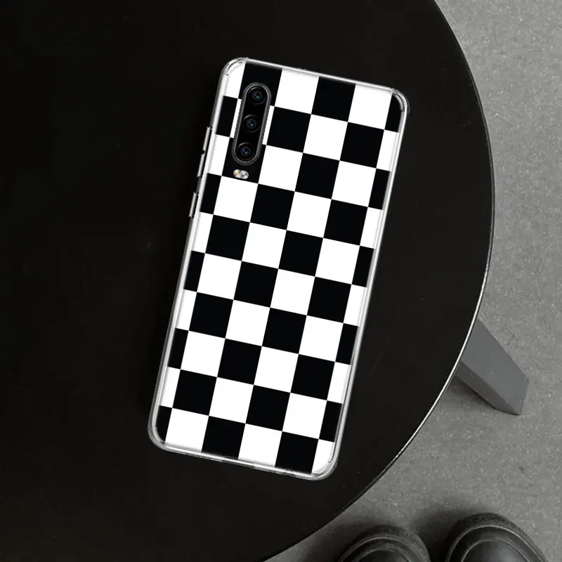 Black White Checkered Phone Case Cover For Huawei P30 P20 P40 P10 P50 Mate 20 40 30 10 Pro Lite Art Gift Fundas Coque Shell Capa