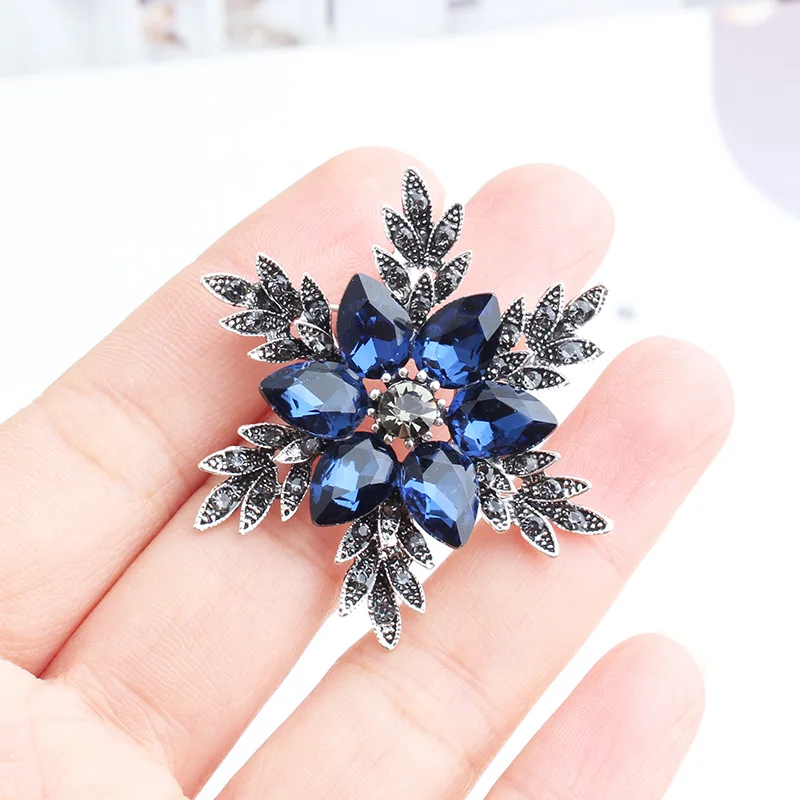 Pomlee Big Flower Crystal Brooch For Women Fashion Snowflower Bouquet Rhinestone Brooches And Pins Scarf Clip Jewelry Whosales