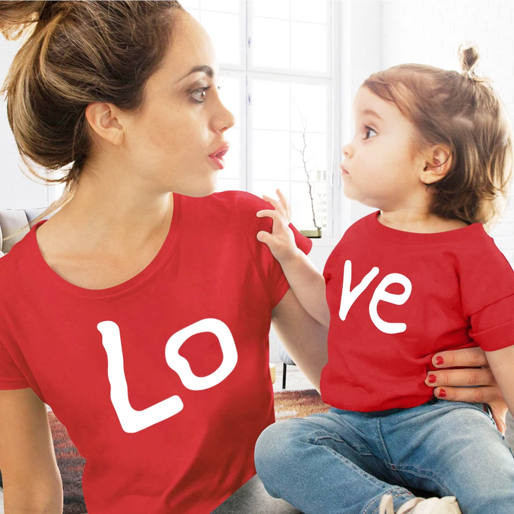 Ropa a juego para madre e hija, ropa roja de algodón con estampado, camiseta para mamá y yo, ropa para bebé, niño y niña