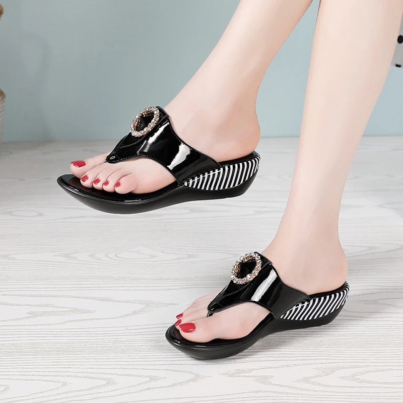 Genuine Leather Women Sandals Striped Female Summer Shoes Big Size 42 Fashion Mom Wedges Sandals Rhinestone Antiskid Flip-flops