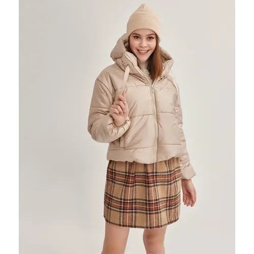 Candlestick Women Beige Short Coats