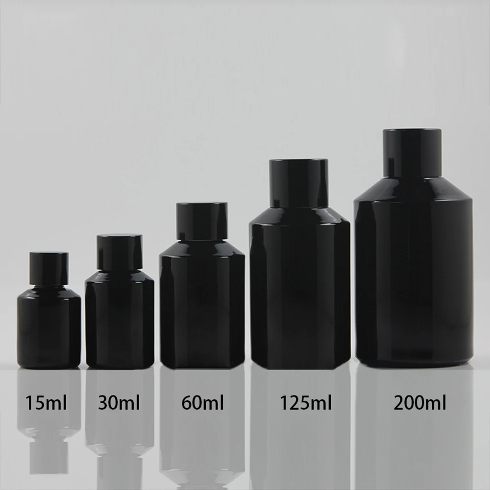 

125ml Glass Bottle Skin Care Packaging with Black Screw Cap