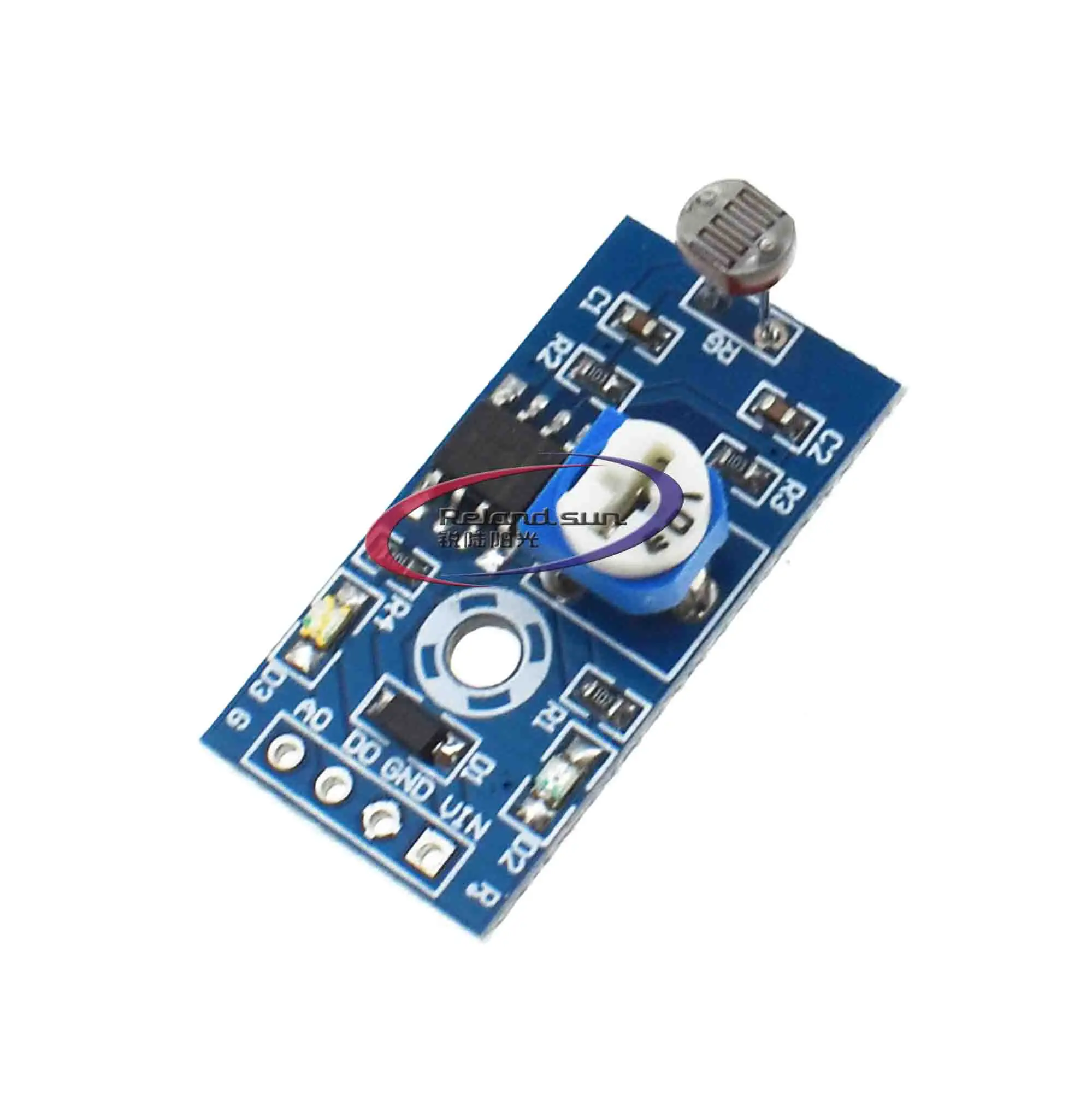 The automatic control module photorelay light photosensitive resistor XH-M209 brightness switch module