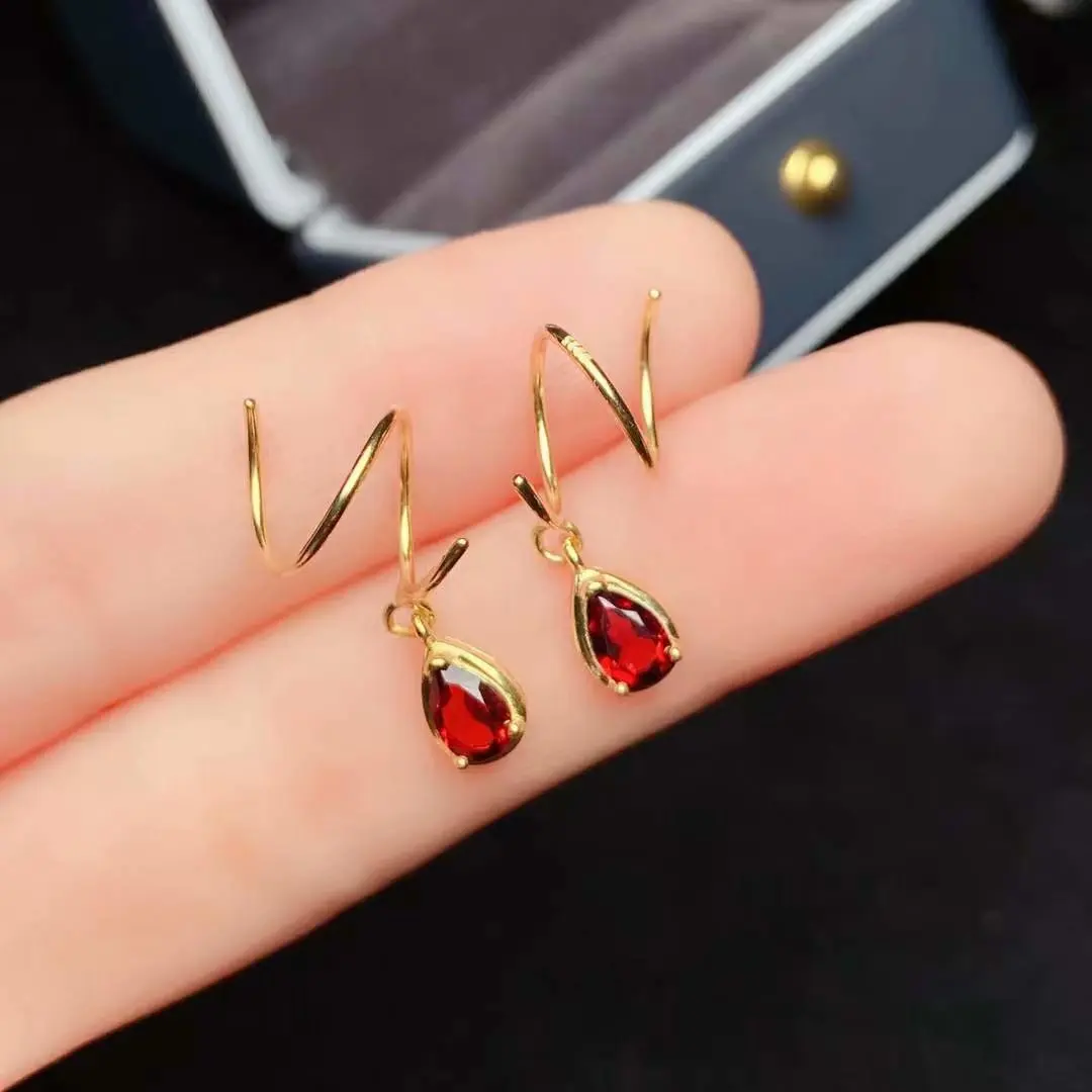 

LANZYO 925 Sterling Silver natuarl Garnet Stud Earrings Girls Birthday Gift Fine Jewelry Woman Earring trendy e04062511ags