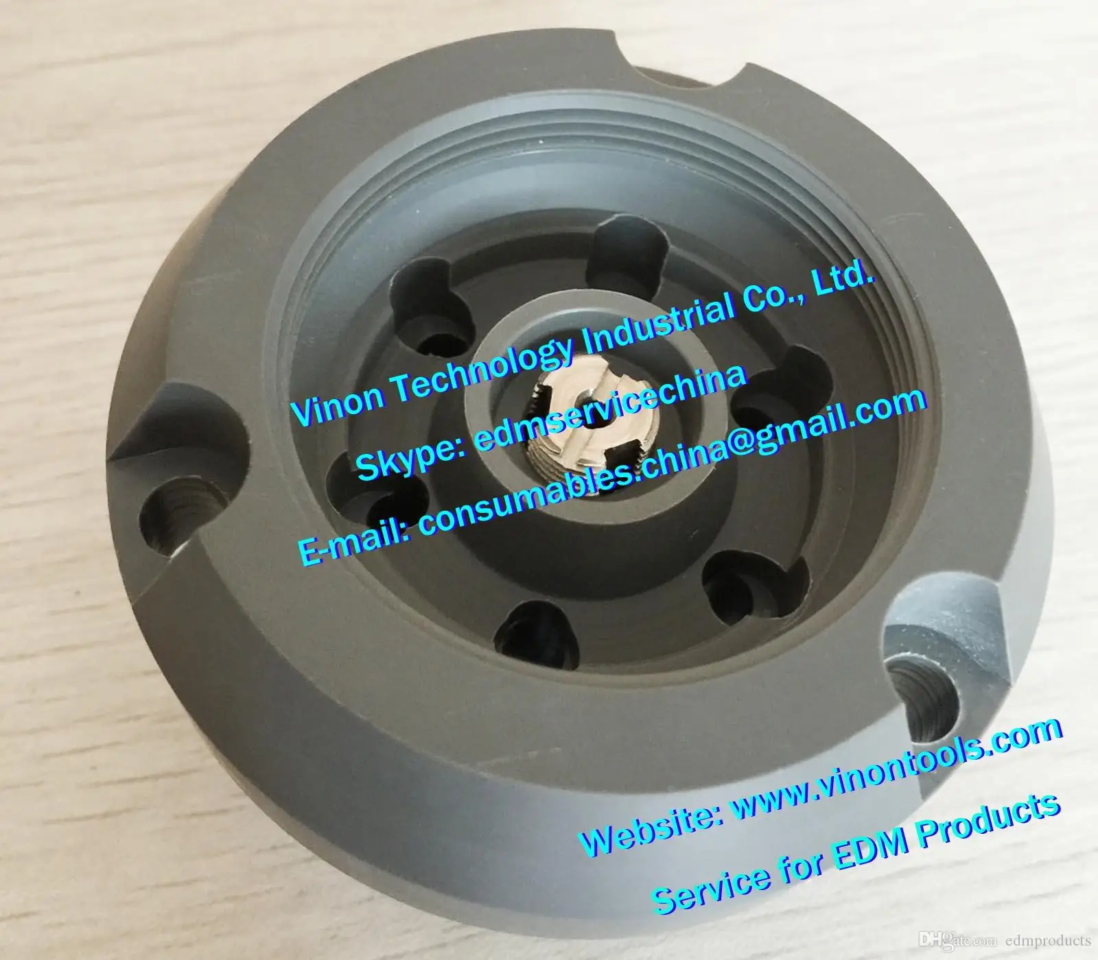 

Lower Injection Chamber Empty 100432905 edm Injection Chamber die block 100.432.905, 432.905 used for Robofil 190,290,310 series