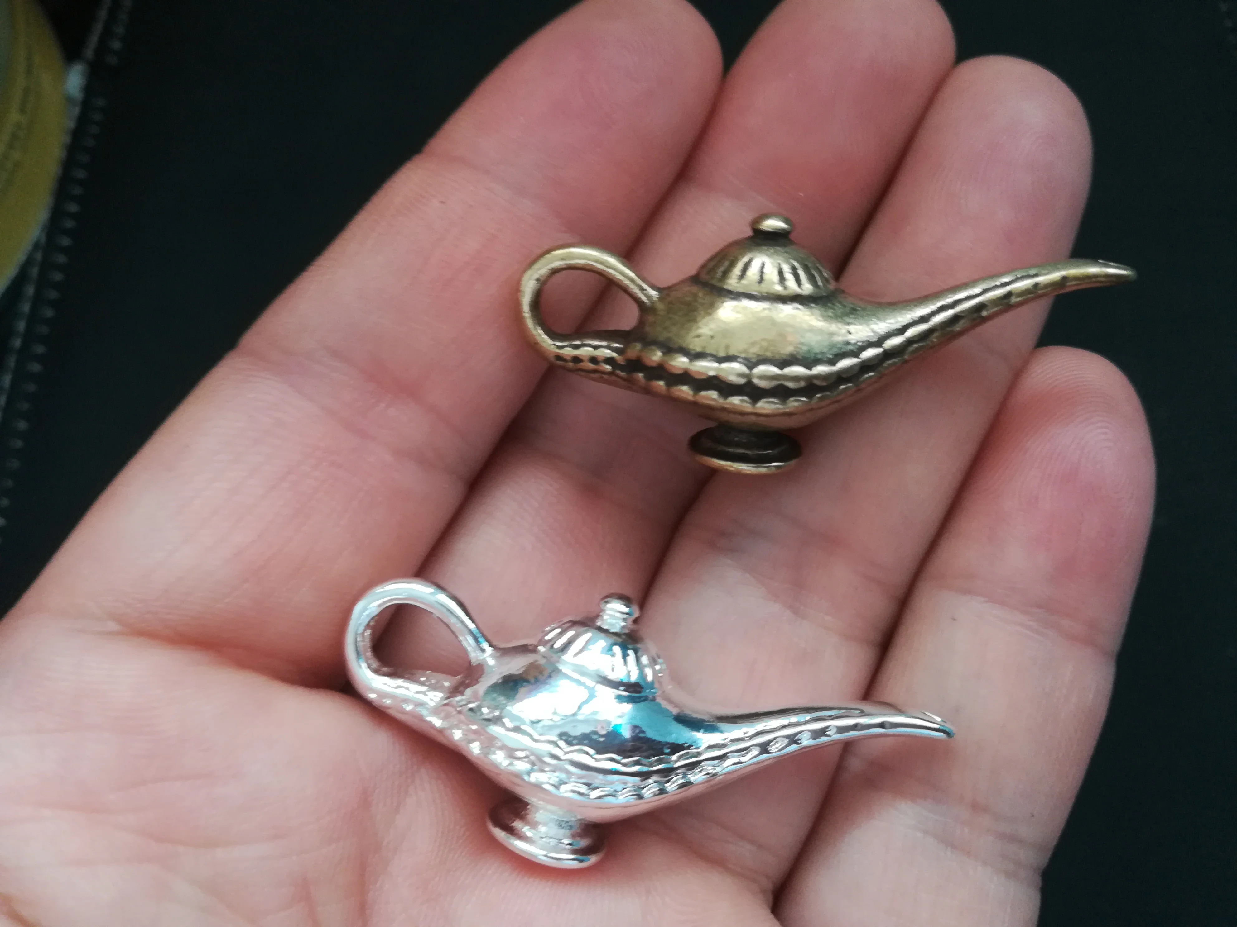 retro Handmade Pure Brass Aladdin magic lamp craft DIY jewelry ornament portable Miniature Keychain Pendant souvenir gift a4100