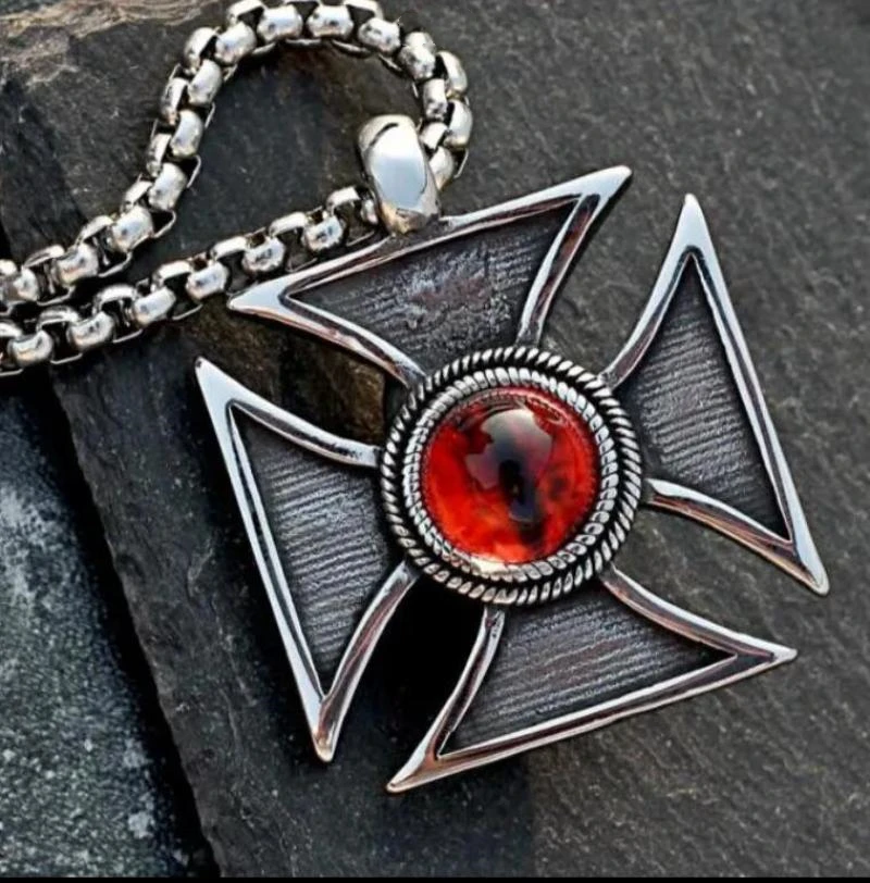 Classic Exquisite Retro Red Zircon Devil\'s Eye Cross Pendant Necklace Men\'s Trend Hip Hop Punk Jewelry Gift Wholesale