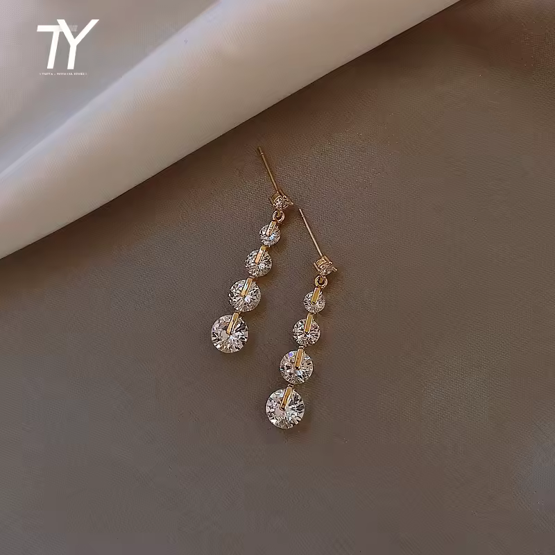 Fashion and high-level crystal Zircon Earrings party focus earrings give gifts to friends everyday wear trendy women's Earrings