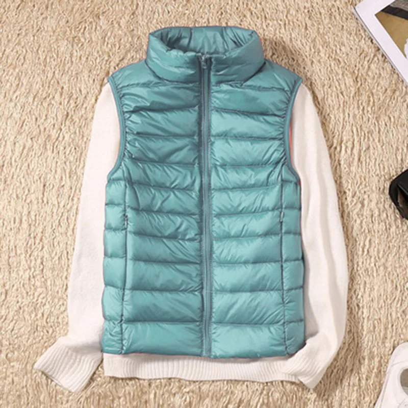 2024 New Autumn Winter Down Vest Women Ultra Light 90% White Duck Sleeveless Jacket Short Ladies Parka Waistcoat Veste Femme