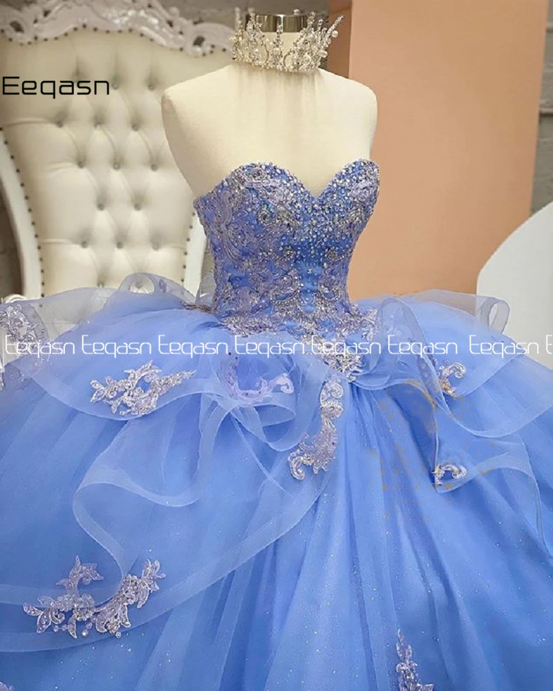 Vestido princesa Quinceanera com aplique de renda, vestido de baile com gola V, azul claro, impressionante, 15 anos, 2024