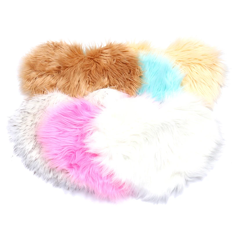 Round Love-Heart Hand Rest For Nail Pillow Nail Art Photo Background Artificial Wool Fluffy Stand For Nail Manicure Table Pads