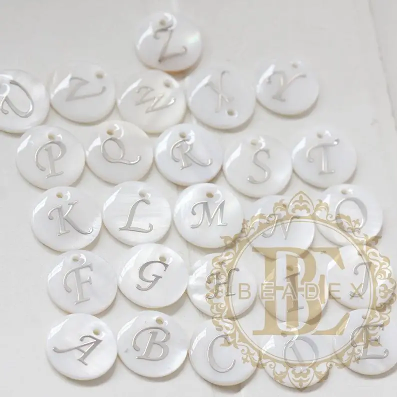 DIY Supply-Natural Shell with Alphabet Finding - Silver Color - Alphabet - Letter - Round 15mm (B203)