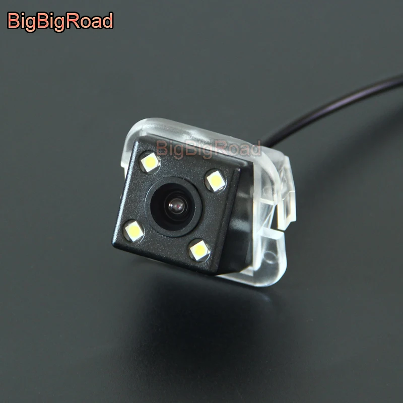 BigBigRoad For Toyota Previa 2012 Wireless Camera Car Rear View Backup Reversing CCD Camera Installed At License Plate Light