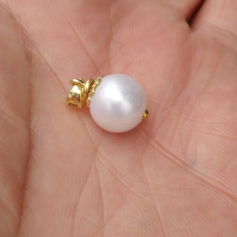 Classic Adorable 10-11mm Japanese Akoya Sea Natural Real Pearl Pendant Solitaire