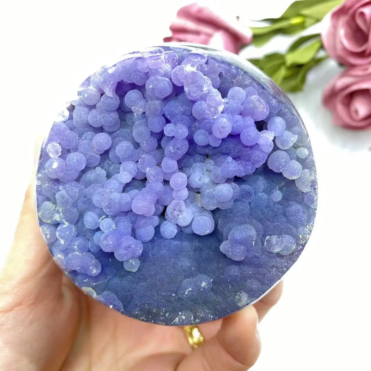 AAAANatural grape agate ball Crystal ball room decoration home decoration gem aquarium