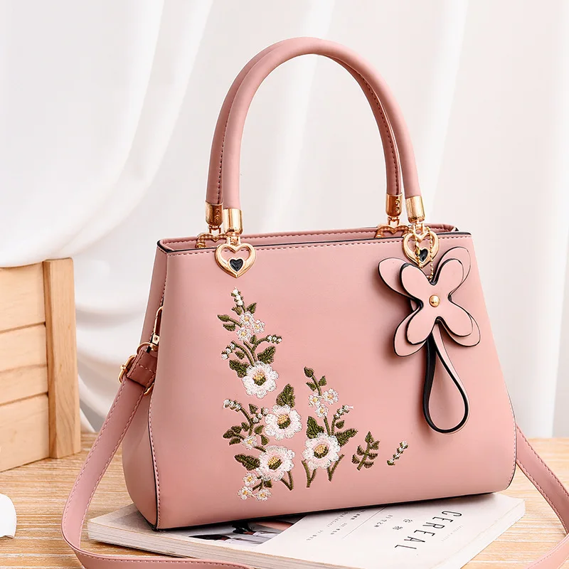 2024 new Embroidered Messenger Bags Women Leather Handbags Hand Bags for Women Sac a Main Ladies Hand Bag Female bag sac femme