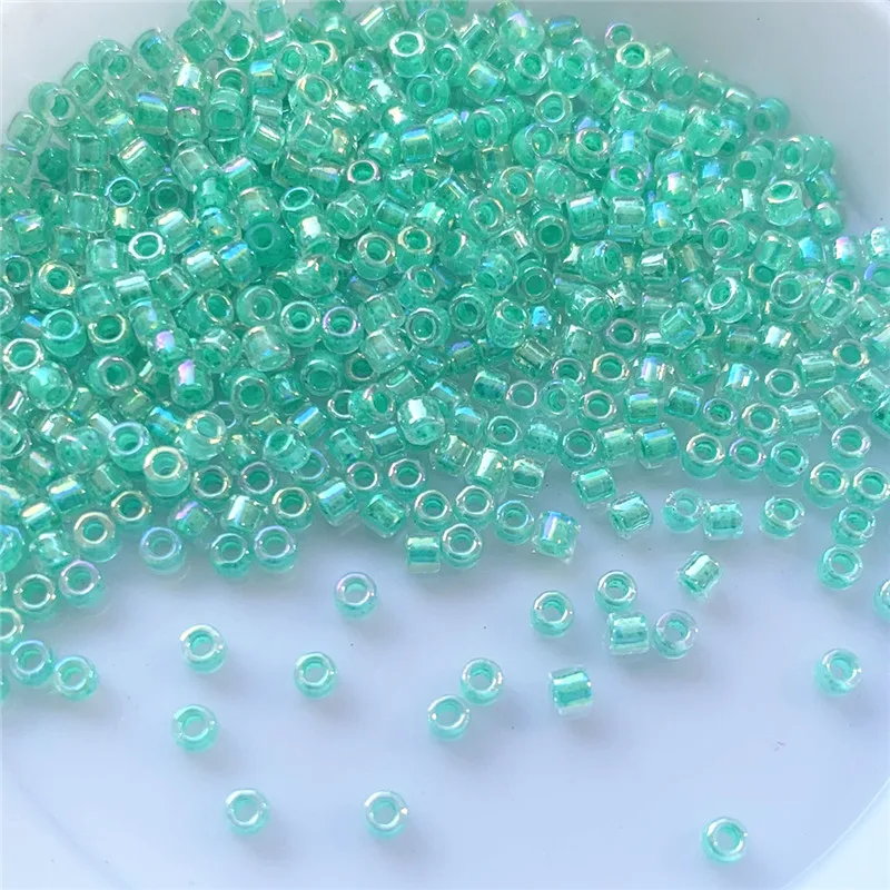 2mm Delica Perlen Illusory Farben Glas Seed Bead Silber Ausgekleidet Kristall Miyuki Perle Für DIY Schmuck Machen Ohrringe Armband handwerk