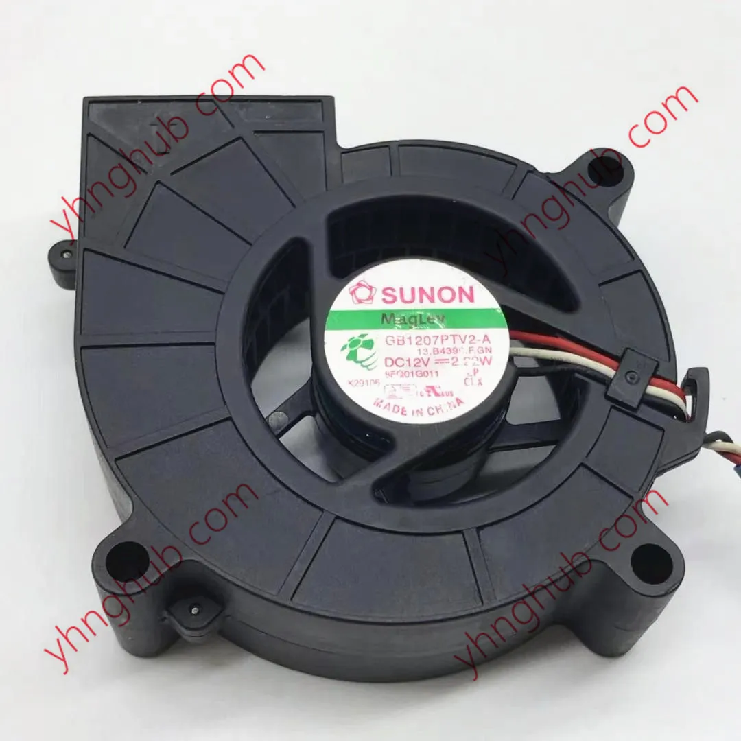 

SUNON GB1207PTV2-A DC 12V 2.2W 3-Wire 70x70x25mm Server Cooling Fan