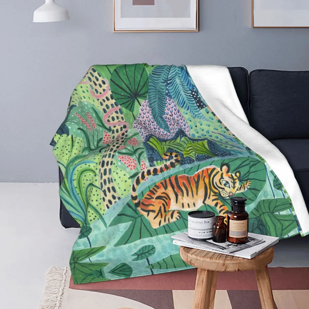 Tiger Print Jungle Animal Art Blankets Oil Painting Tropical Plants Flannel Vintage Warm Throw Blanket for Bedspread Decoration