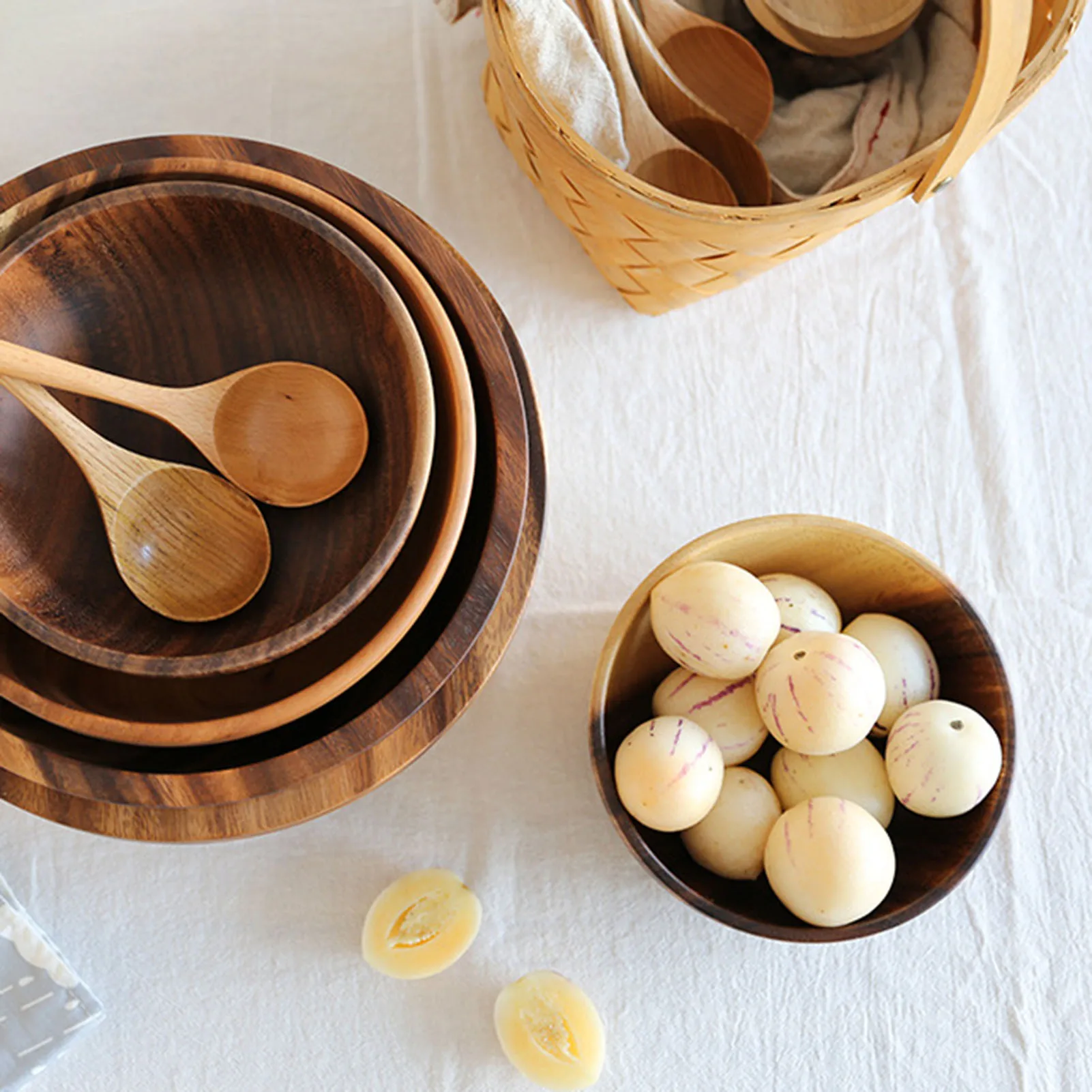 Household Round Wooden Fruit Salad Bowl Dinnerware Basin Container Kitchen Tool Tableware Beech Bowl
