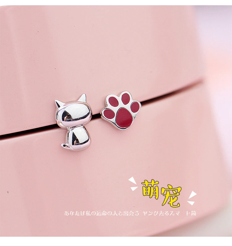 925 Sterling Silver Asymmetrical cat PAWS Earrings For Women  Trend Personality Lady Fashion Jewelry