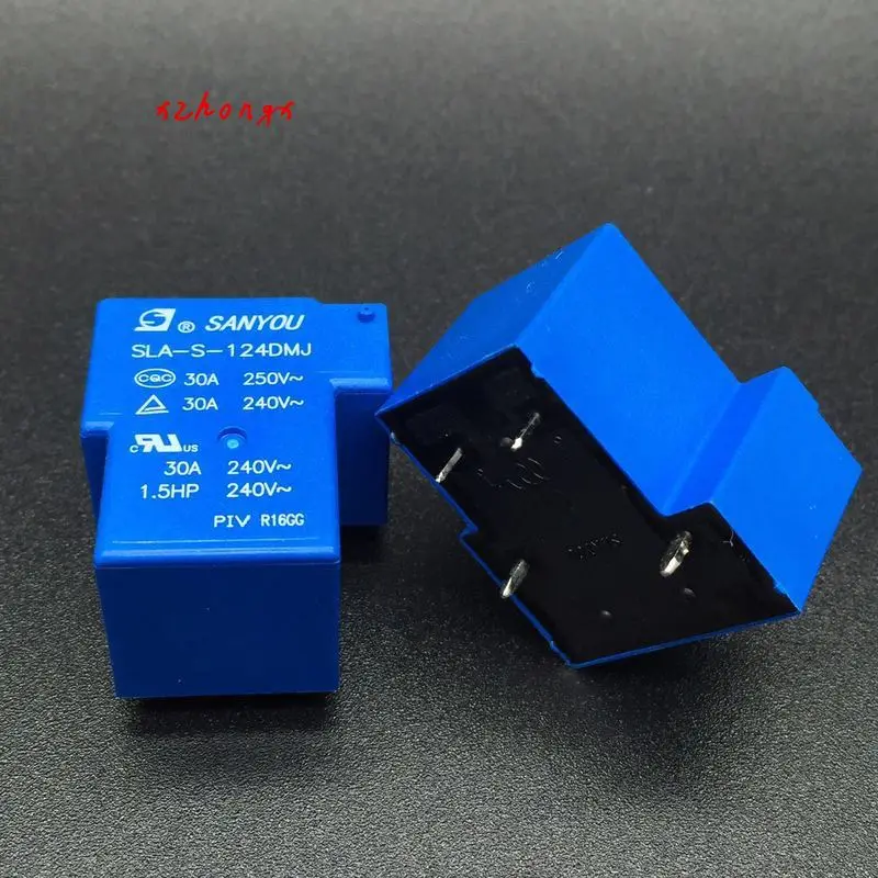 Relé embutido de 124dmj