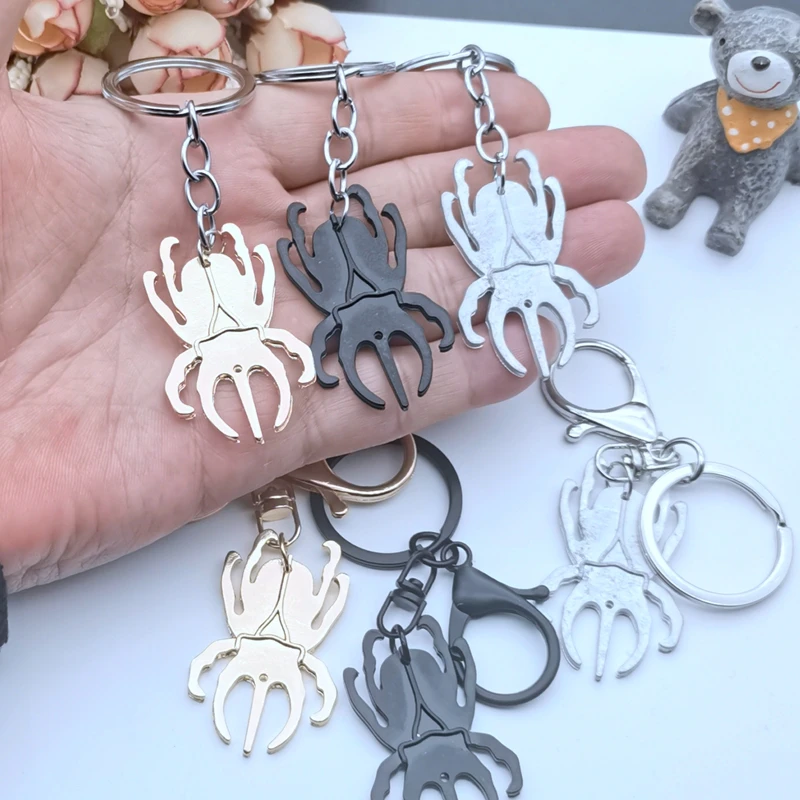 Punk Retro Insect Design Beetle Keychain Ladies Men’s Jewelry Accessories Tri-color Zinc Alloy Beetle Keychain Fashion Jewelry