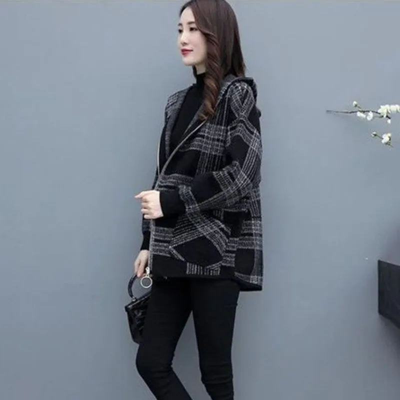 Blended Wool Coat Women Autumn Winter Jacket New Plaid Short Woolen Coat Pocket Zipper Jacket Korean Version Lady OuterwearR1650