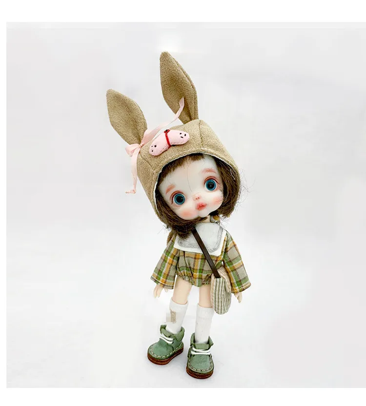 OB11 doll dress size Egg long sleeve GSC bag fart coat + cute rabbit ear hat + box bag + hot printed white socks 4-piece set