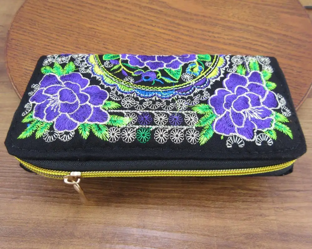 Vintage Hmong Thai Ethnic Wallet purse, Card Holder Bag, Hobo Hippie Ethnic handbag with embroidery, SYS-198N