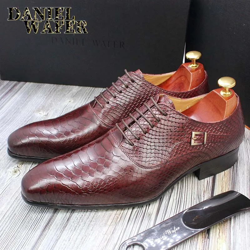 Modische Herren-Lederschuhe mit Schlangenhaut-Aufdruck, klassische Schnürung, Oxford, formell in Wein, Blau, Kaffee, Schwarz – spitze Zehenpartie – Detail 34